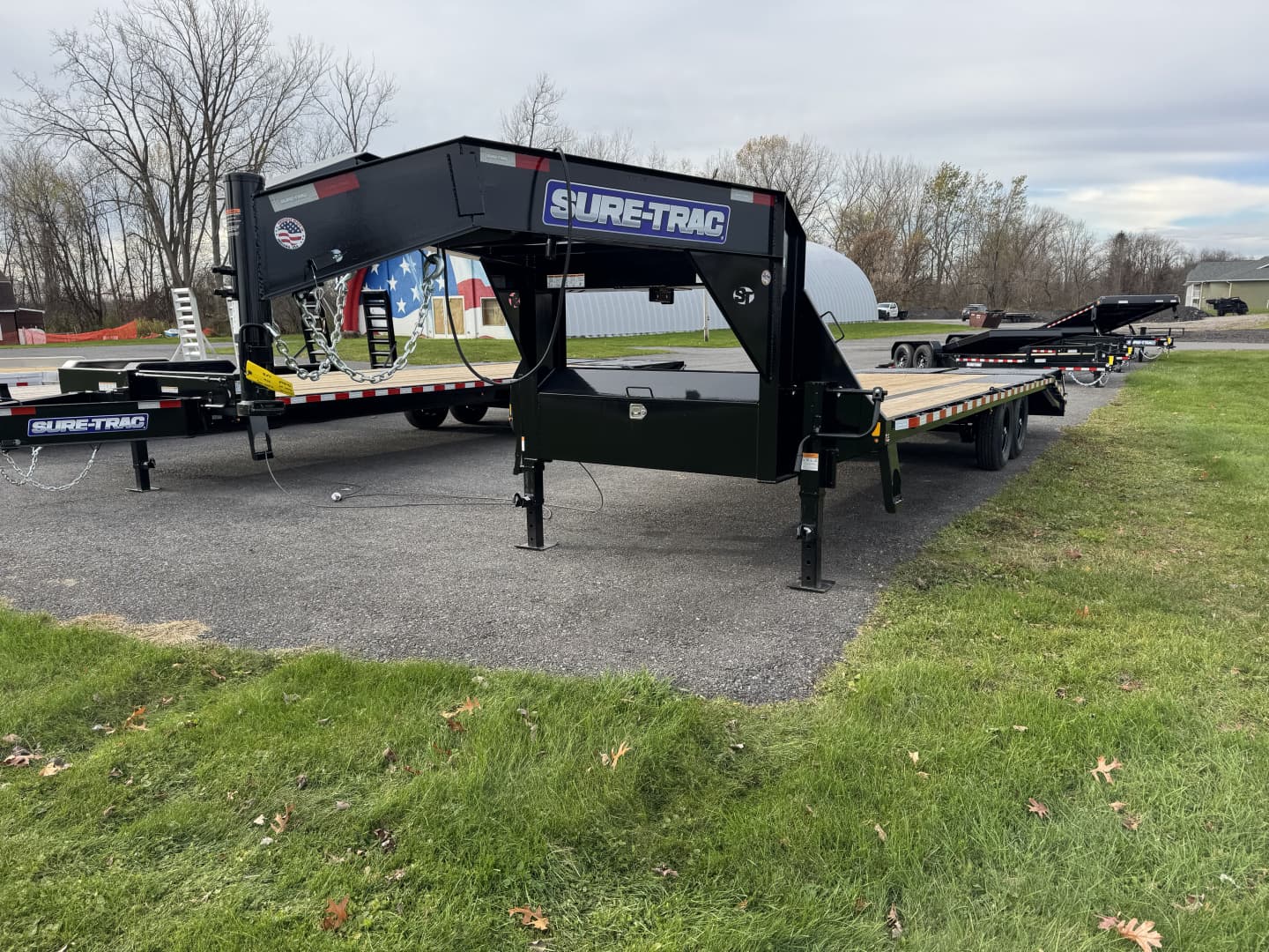 Sure-Trac 8.5 x 20(+5) 15K Gooseneck Deckover Trailer - View 1